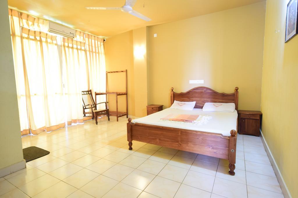 Anon Rest Hotell Dambulla Exteriör bild