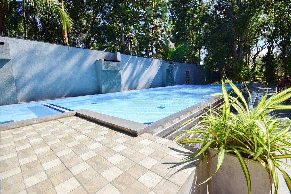 Anon Rest Hotell Dambulla Exteriör bild
