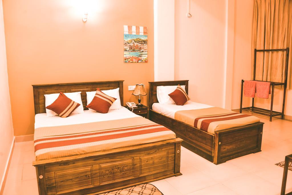Anon Rest Hotell Dambulla Exteriör bild
