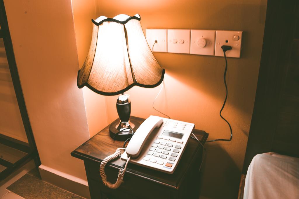 Anon Rest Hotell Dambulla Exteriör bild